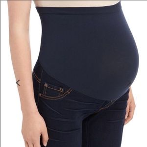 NWOT Secret fit belly rinse skinny maternity jeans